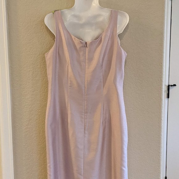 Beautiful Classic Mother of the Bride Dress - Picture 6 of 14